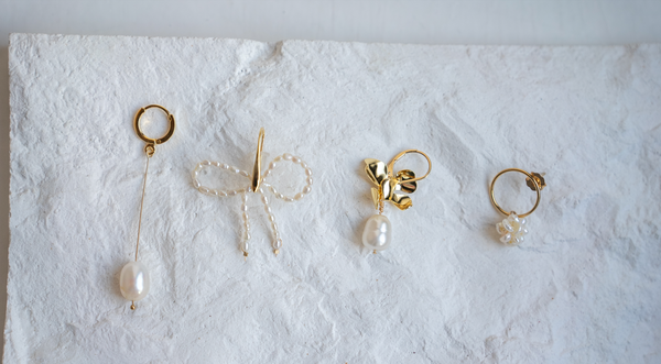 Brautschmuck in Gold und mit Perlen